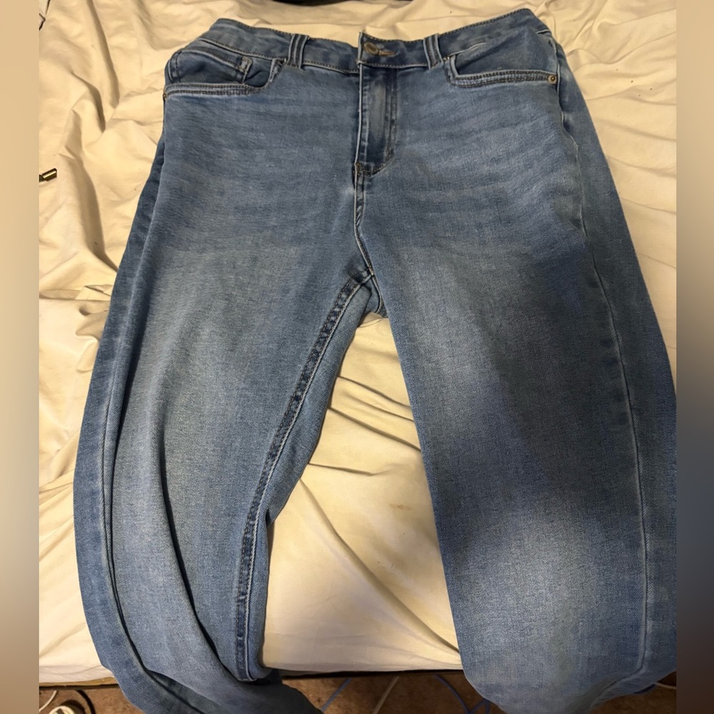 Refuge Women's Light Blue Skinny Jeans